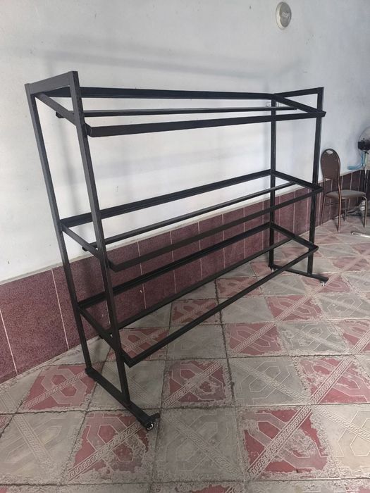 Zotik   meva   uchun  stelaj