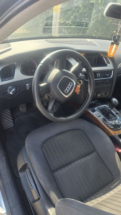 Vând audi a 4 b8 din 2009