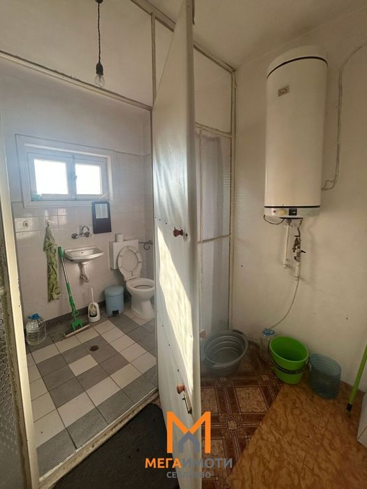 Продажба Къща гр. Севлиево - с. Малки Вършец 69m² и двор 980m²