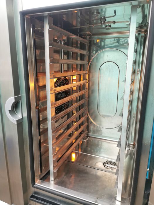 Конвектомат Convotherm 10 тави