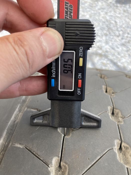 Гуми за камион 355-50-22.5