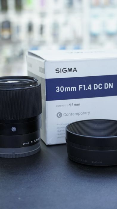 Объектив Sigma 1.4 30mm E-mount