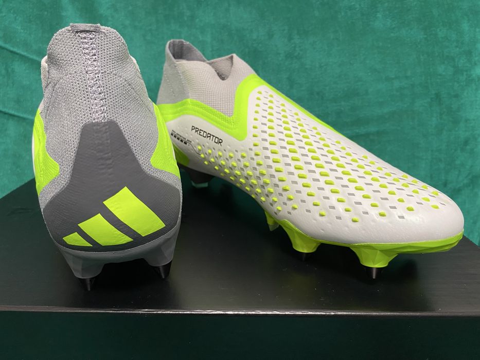 Ghete de fotbal adidas PREDATOR ACCURACY+ SG marimile 42 si 44