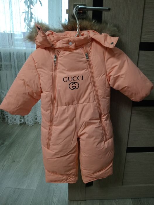 Продам детские, теплые комбенизоны.