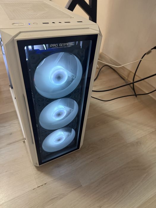 V Pc gaming in stare foarte buna