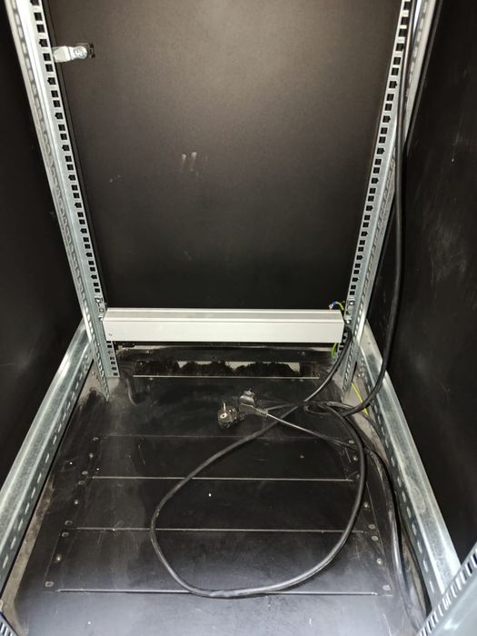 Серверный шкаф охлаждения