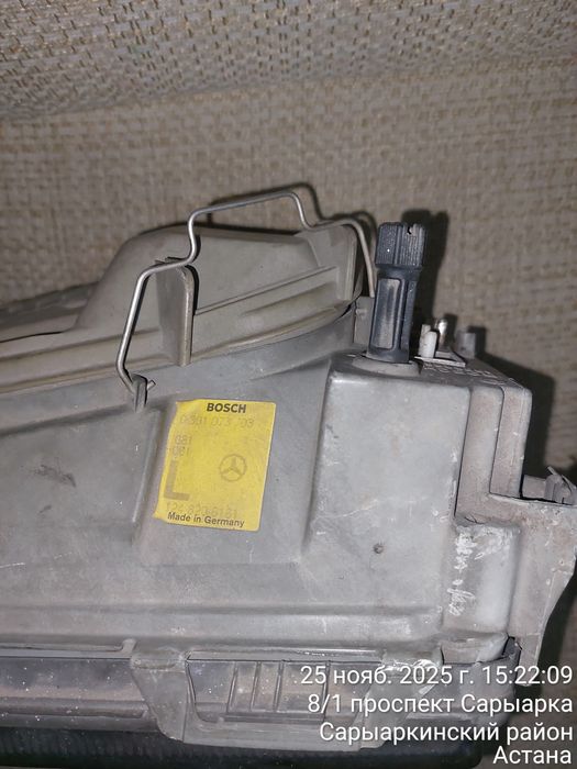 Продам фары мерседес 124 бош