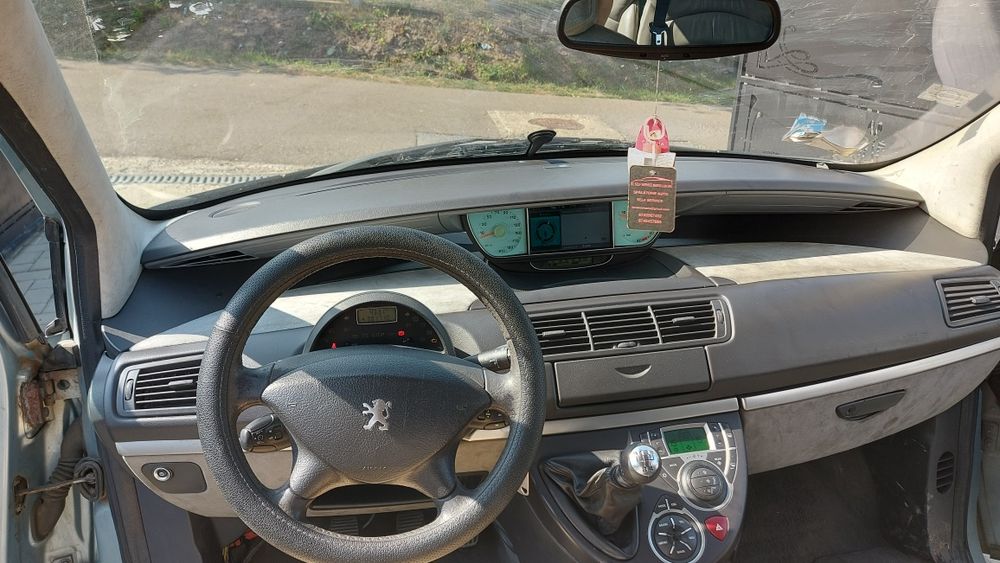 PEUGEOT 807 2004 — imagine 4