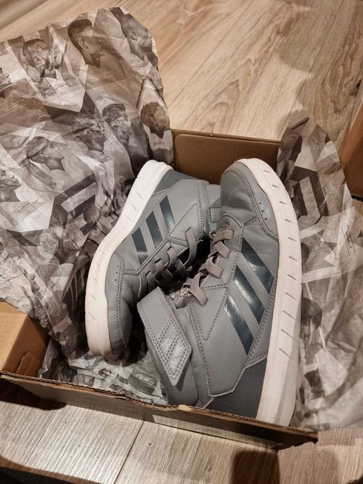 Кецове Adidas Alta Sport 36 номер