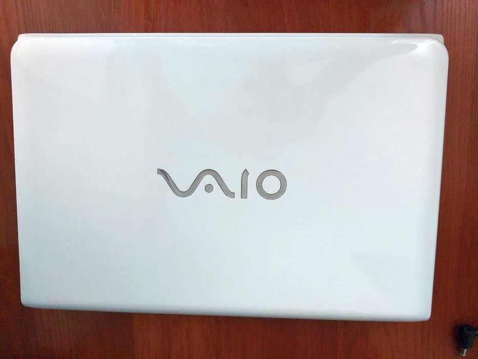 Продает ноутбук Sony Vaio