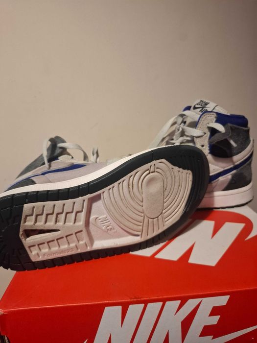 Ghete Nike de baschet pentru copii