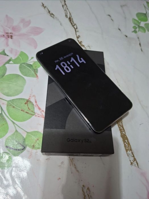 Samsung s22 128/8