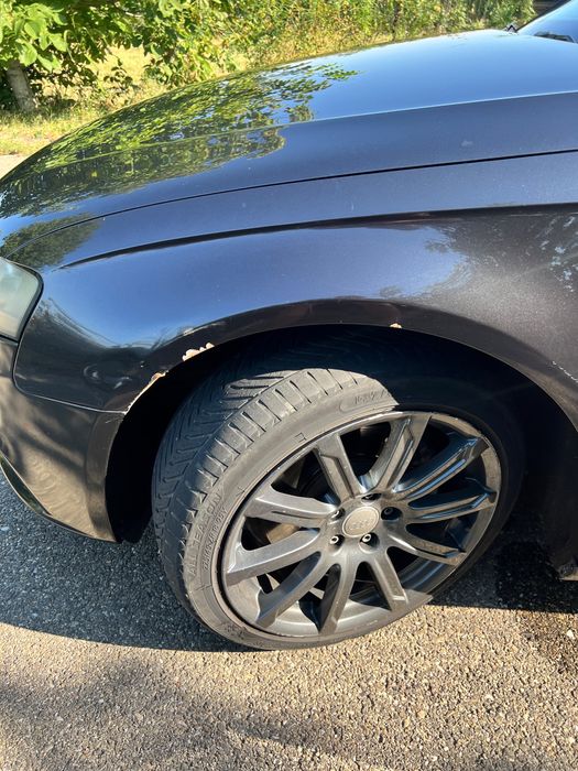 Vand Audi A4 B8 2009