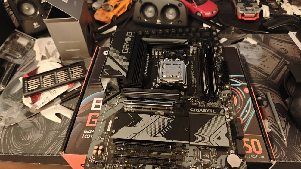 Fac mentenante pc/instalari windows/asamblari