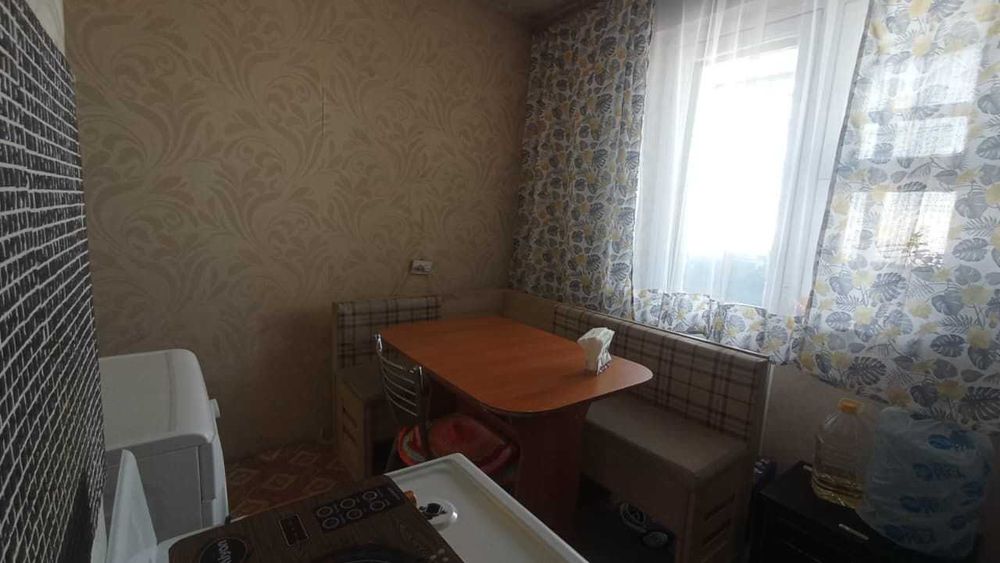 1 ком.гостинка.9/9,панельный.дом.35кв.