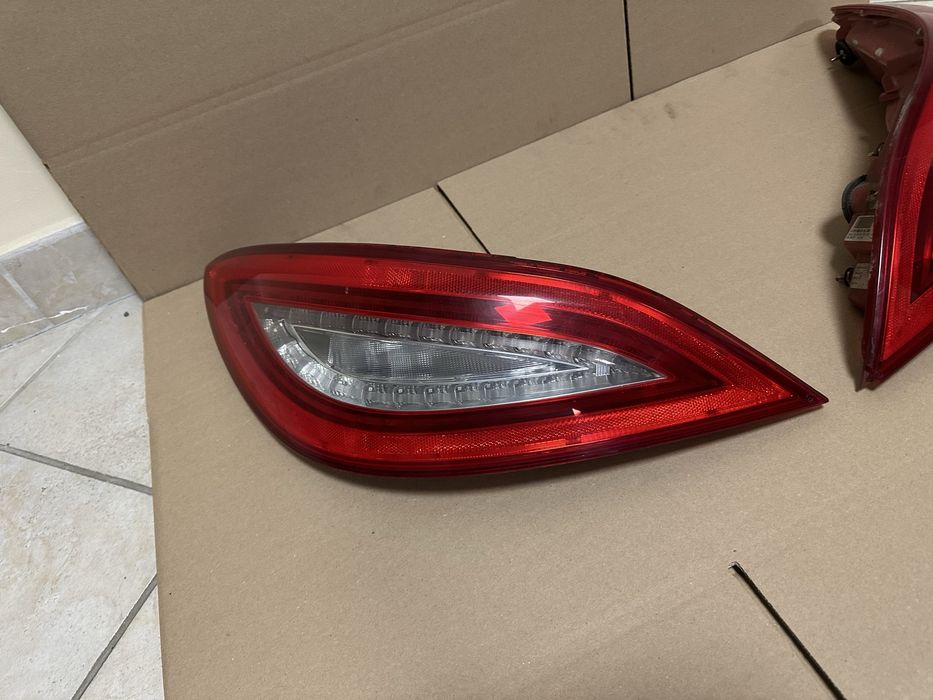 Stop / Tripla / Lampa CLS 218 W218 C218 Stopuri stanga dreapta
