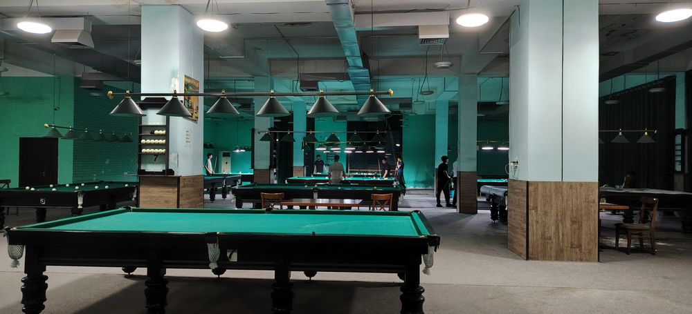 Billiard stollari sotiladi