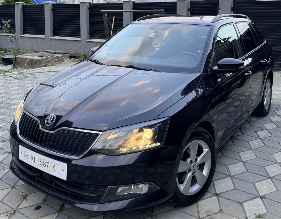 Skoda Fabia Combi 1.2 Benzină - 2017 - ACC Distronic - Recent adusă