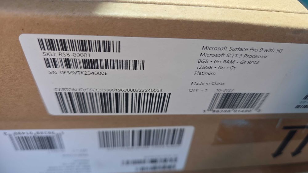 Microsoft Surface Pro 9 with 5G