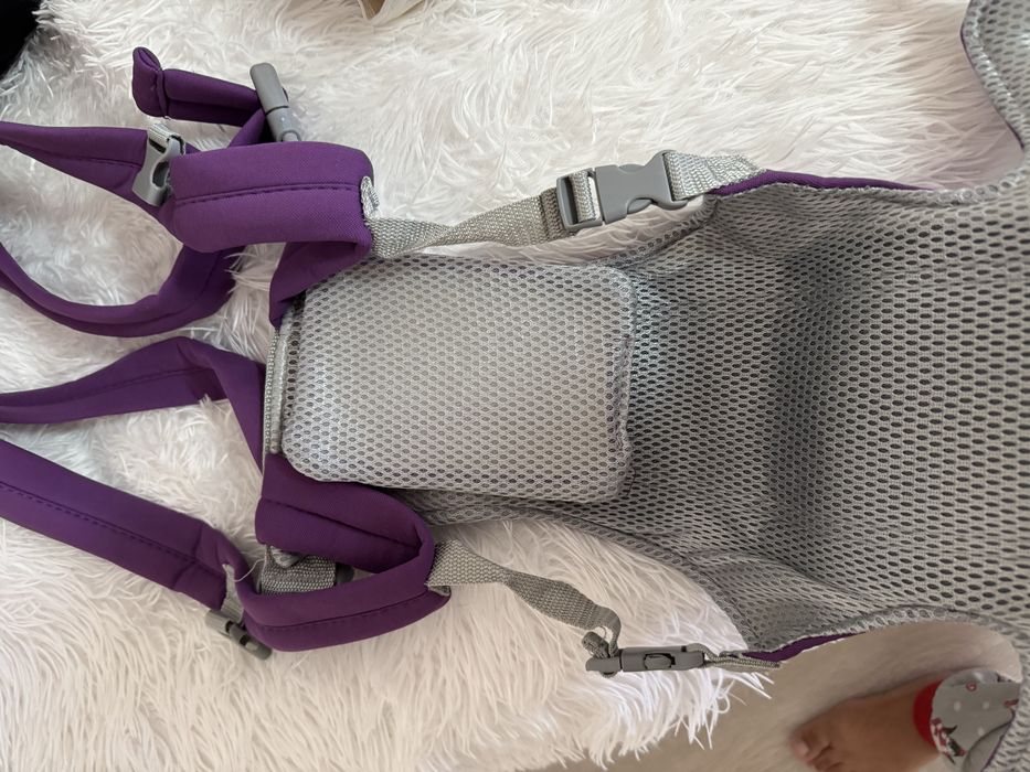 Продам кенгуру для ребенка