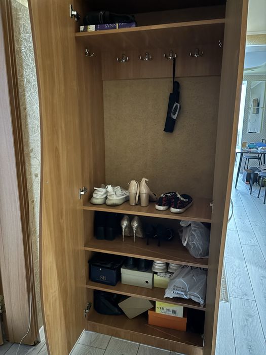 Продам шкаф в отличном состоянии !