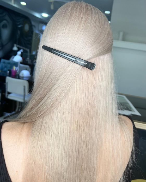 На выезд. Осветление и окрашивание любой сложности , стрижки , укладки