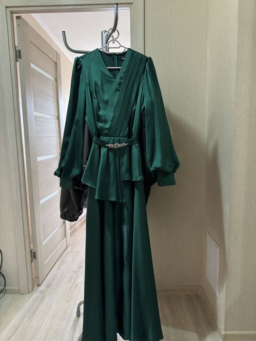 Платье на мероприятие