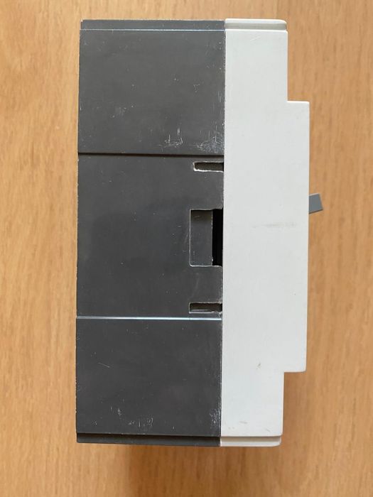 Продам автоматы 100А