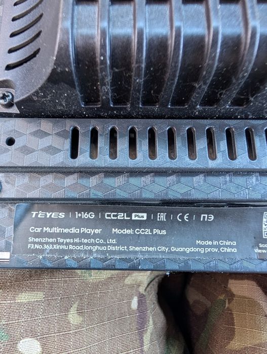 Teyes CC2L Plus андроид магнитола с рамкой на lancer 10