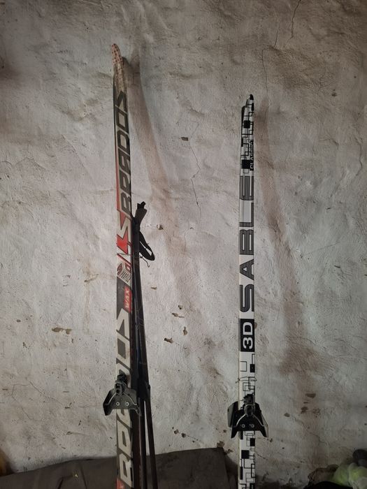 Продается лыжи хороший