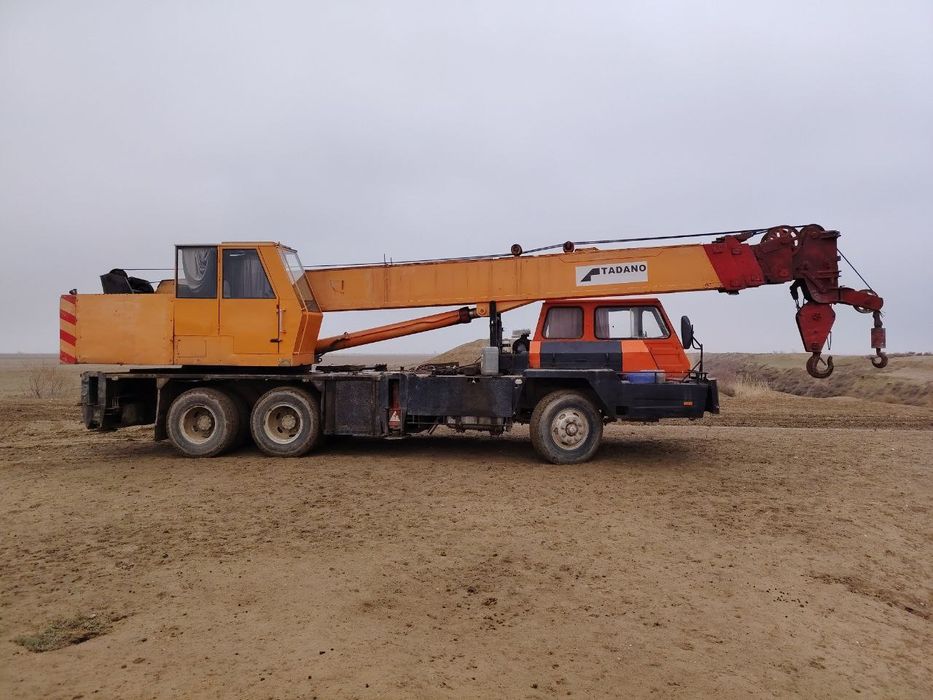 Тадано авто кран сотилади