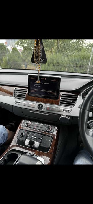 Audi a8 L sport executive