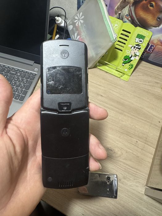 Телефоны кнопочные полностью рабочие