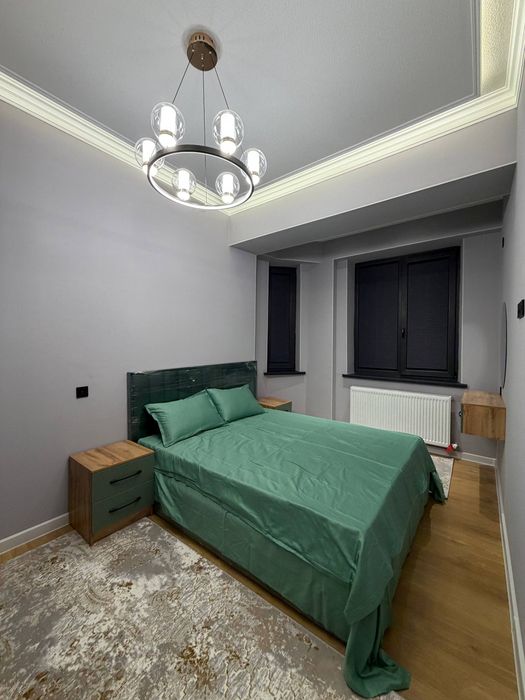 Qizil domdan 2xonali kvartira sotuvda