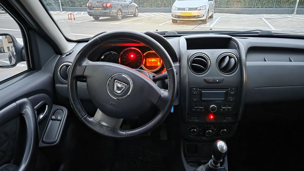 Duste prestige Diesel 1.5 dci  model 2015