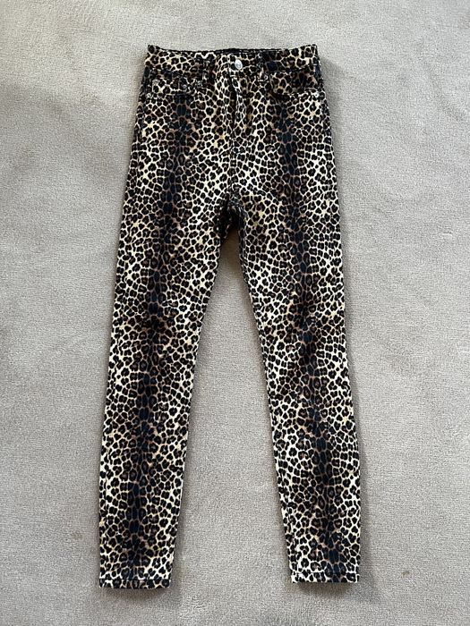 Дънки Zara с леопардов принт