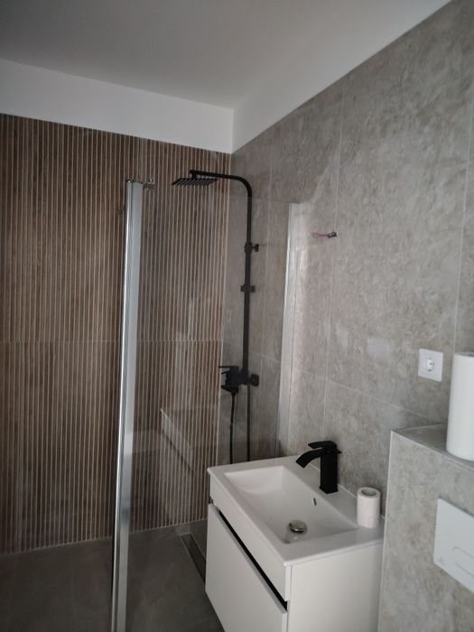 De vânzare apartament ,Floresti!
