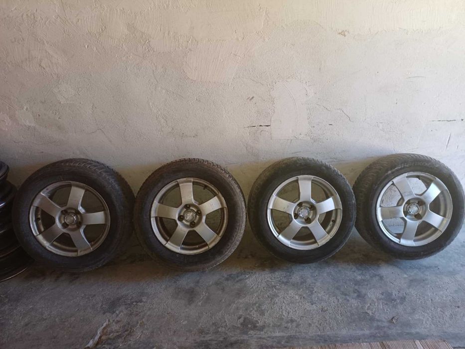 Гуми с джанти- 15 цола