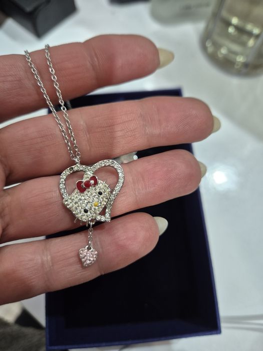 Swarovski hello kitty