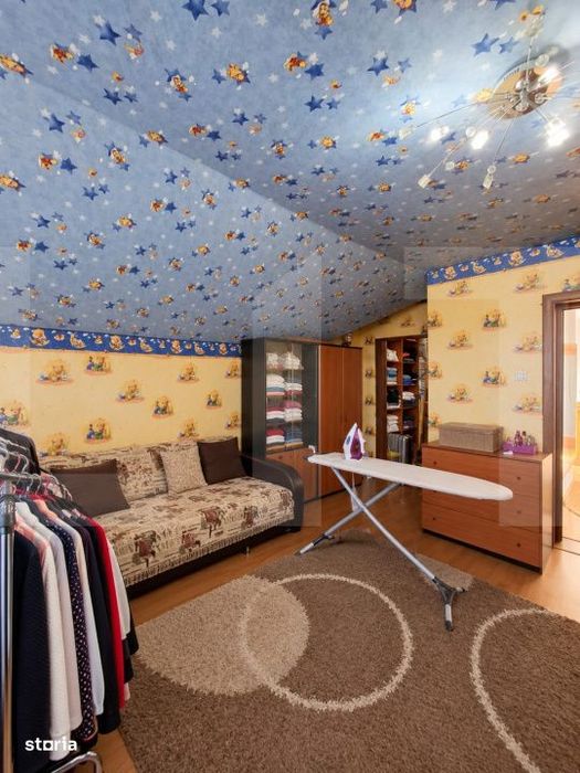 Casa P+1 in Slatina, teren de 308 mp, amprenta la sol de 132 mp, anexa