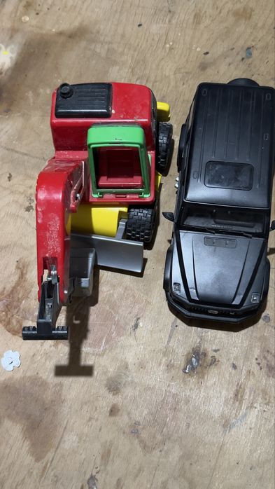 Продам игрушки каждая по 2500