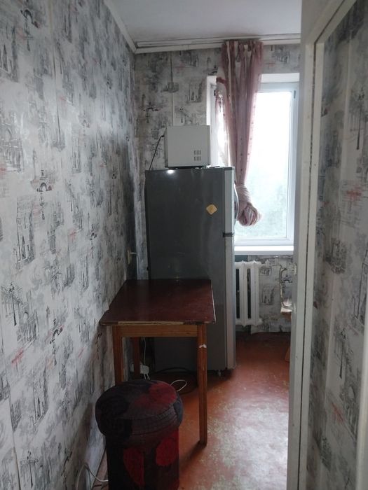 Сдам 1-комн.кв. в 4 мкр на 5 эт с меб и тех – pohled 2