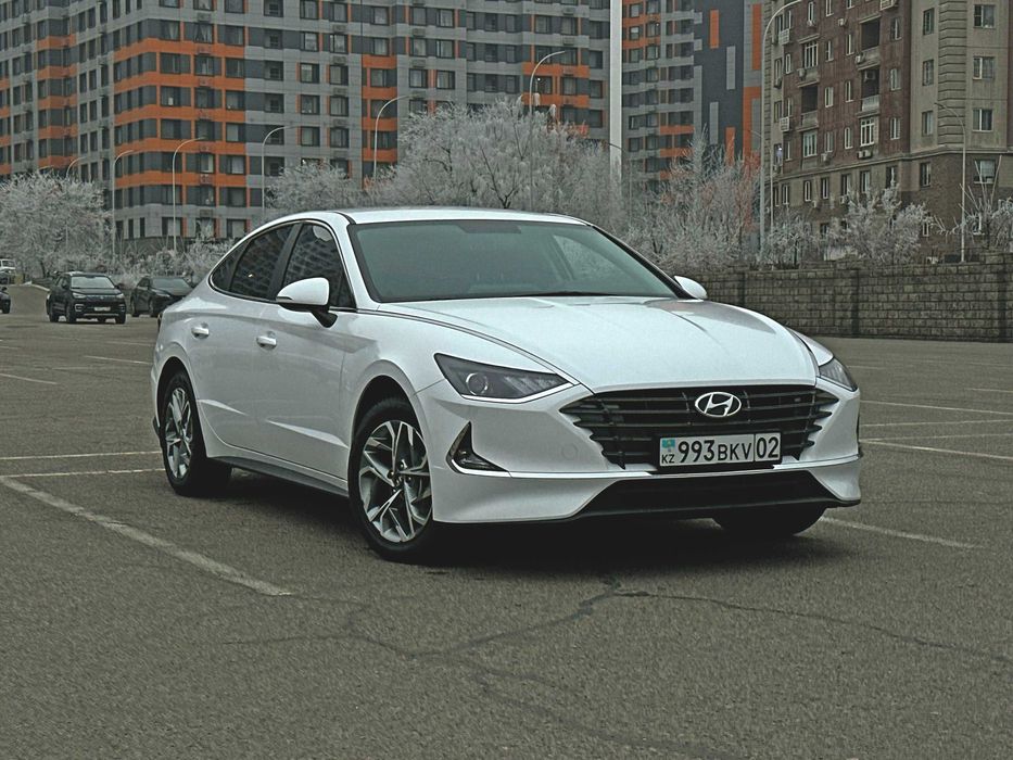 Hyundai Sonata 2023 год, 2 литра, в идеальном состоянии, второй хозяин