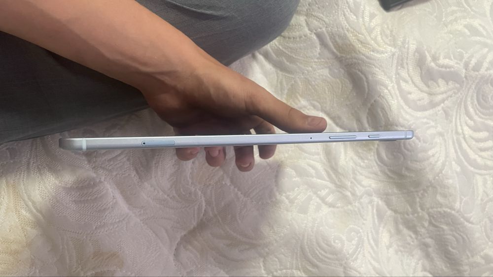 Samsung tab s6 Lite 64g
