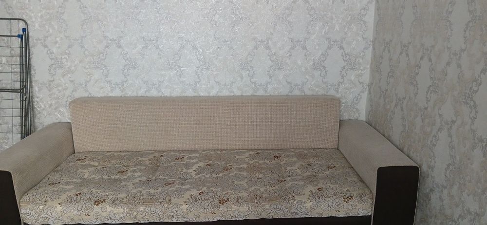 Продам диван б/у