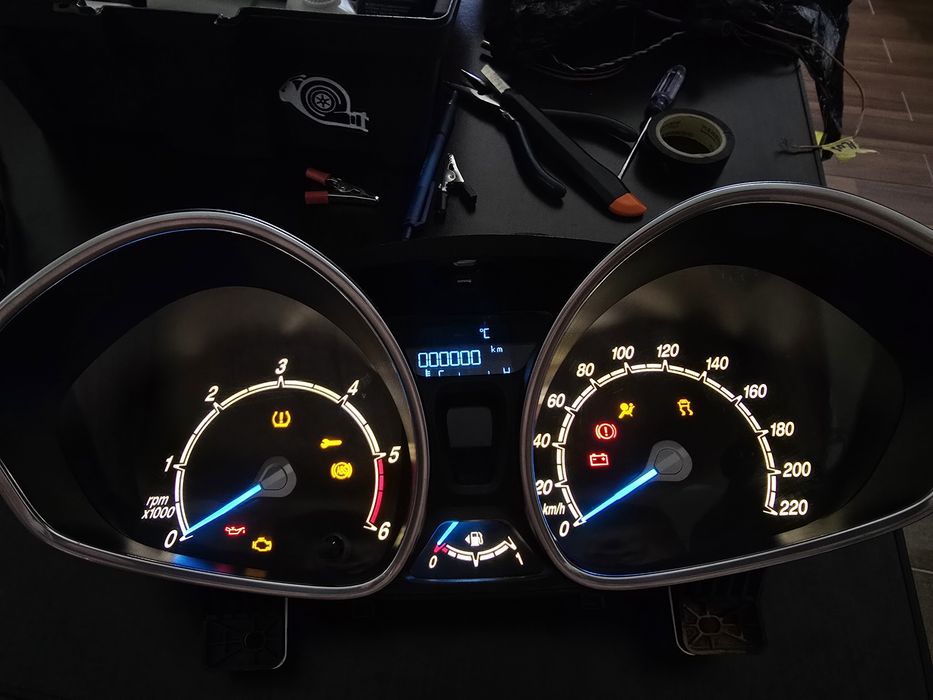 Vand / repar ceasuri FORD focus 2 , focus 3 kuga mondeo c max galaxy s max fiesta. Diagnoza detaliata