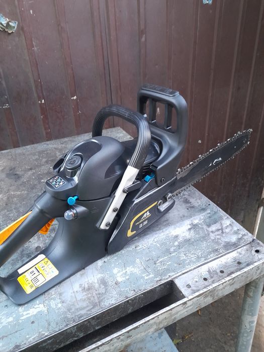 Vând drujbă mcculoch cs35s