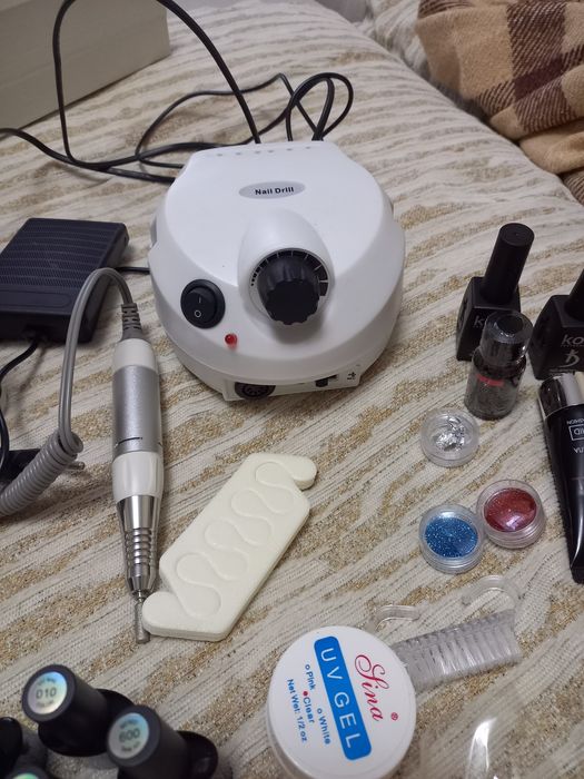 Продам набор для маникюра