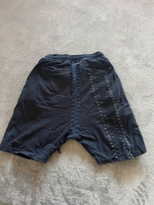 Къси панталони Luda