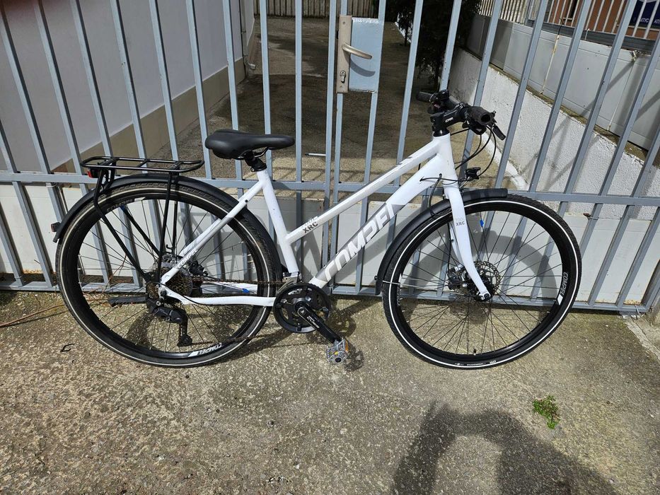 Хидравлика-алуминиев велосипед 28 цола COMPEL-шест месеца гаранция